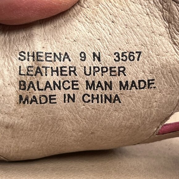 Abeo Womens Pink Sandals Flip Flops Sheena Size 9 N Triangle Woven Leather - Picture 6 of 9